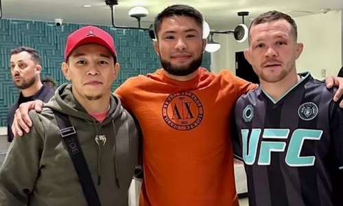 Удивительная дружба Петра Яна и бойца UFC из Казахстана!